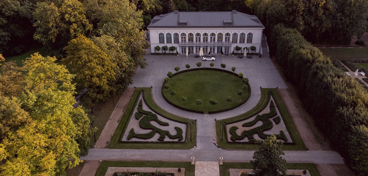 The Art of Forever. Silk and Greenery